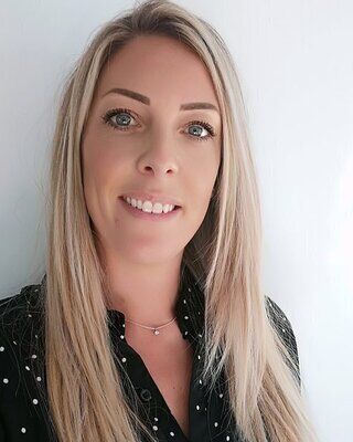 Julie Polverari
