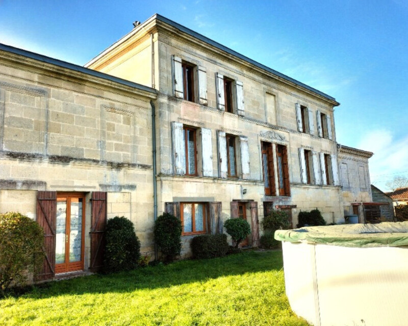  Maison en pierre avec fort potentiel – 212 m² habitables  - Img20231128115120
