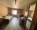 Ensemble immobilier, 1 local commercial et 2 appartements.  - Chambre derras40