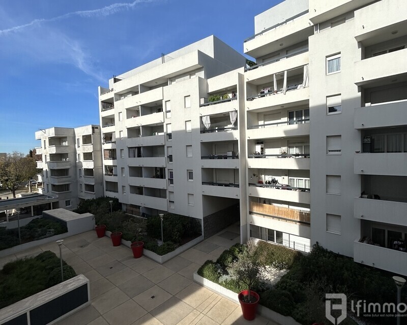 Appartement T2 de 34m2 - 13015 - Img 9254