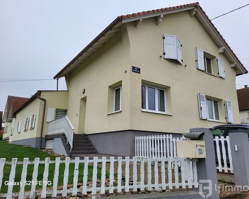 Immeuble à Seebach - 20241101 105634