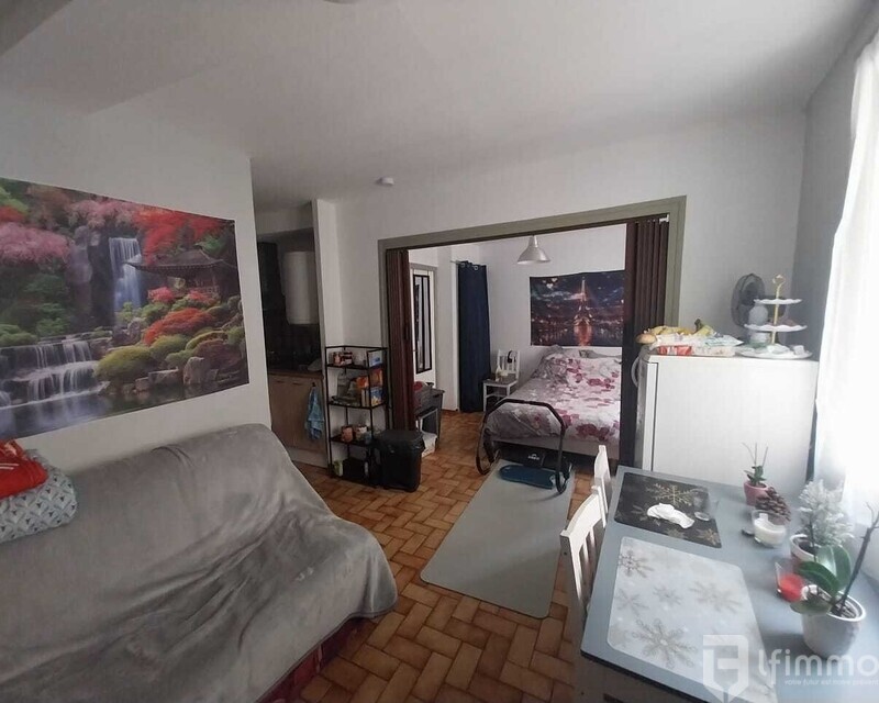 Appartement T1 Bis  - Centre-ville de Narbonne - Sejour et chambre 