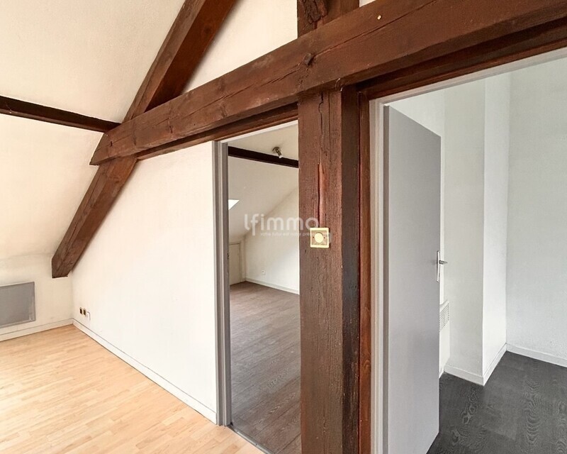 A vendre - Appartement centre-ville Remiremont - Img 6335
