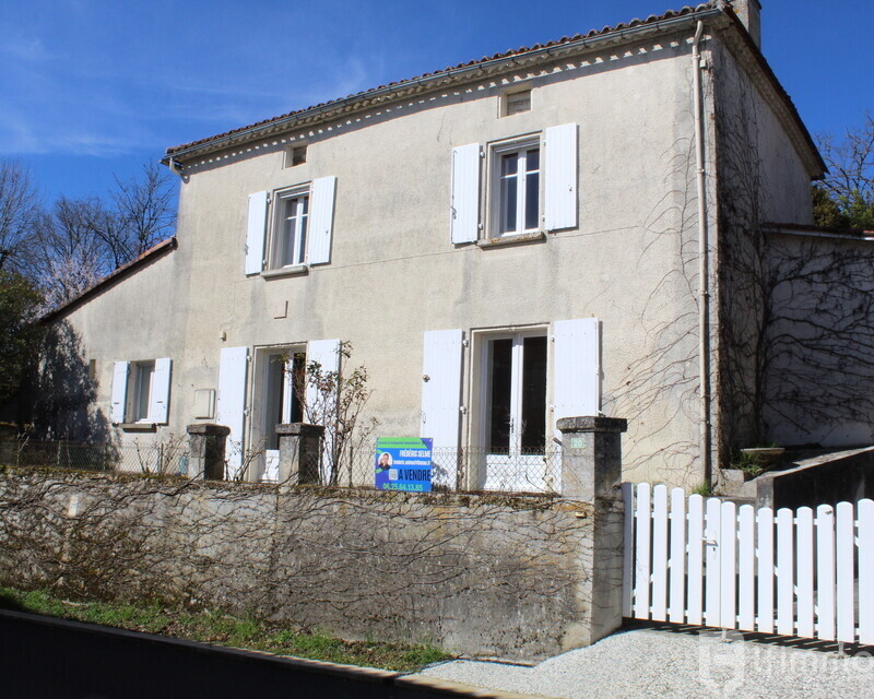 Maison de village - Img 3541