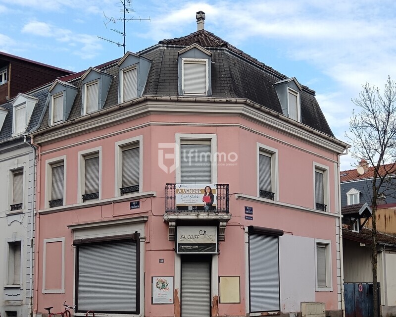 Immeuble de 165 m2 - Img 20250325 081654