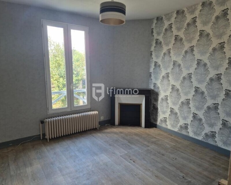 Maison 5 pièces avec jardin de 450 environ - 20250417 120200