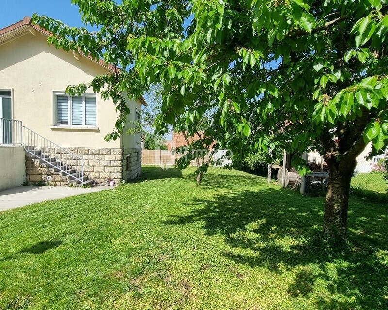 Maison Coupvray avec jardin face au Parc du Château - 20250502 153608