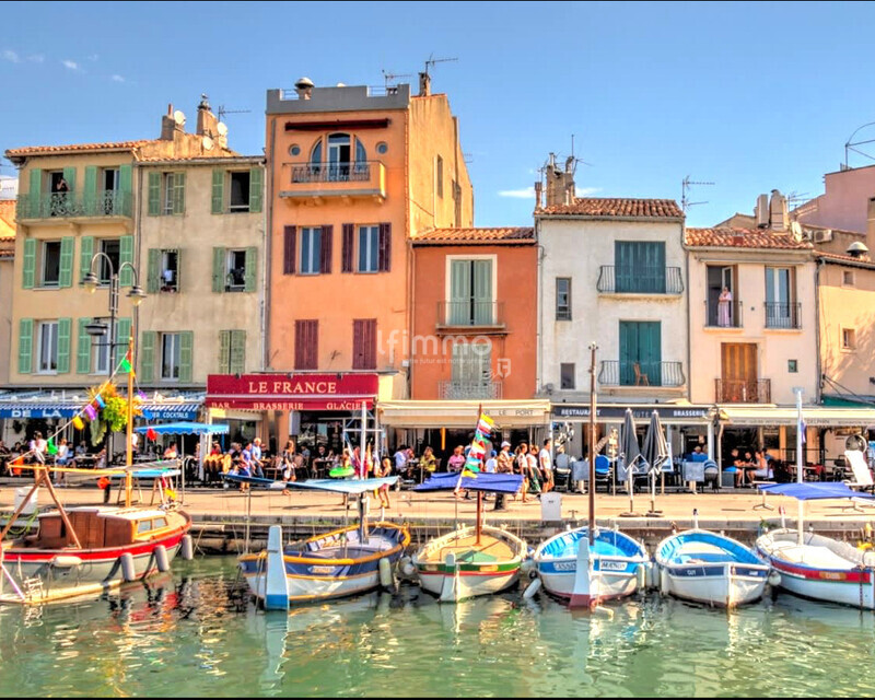 Cassis Centre Port - Appartement atypique - Photo