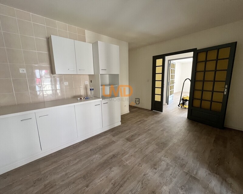 Immeuble à bon rendement locatif Cransac les Thermes Aveyron - T3  7 