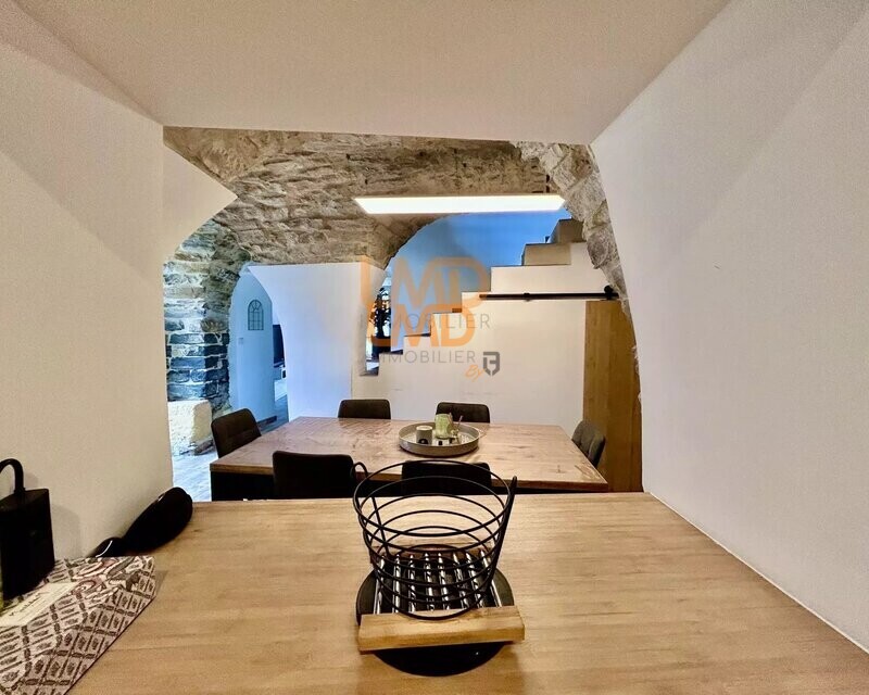 Maison DE Village, Traversante, Calme, Lumineux - MAISON CAVEIRAC 