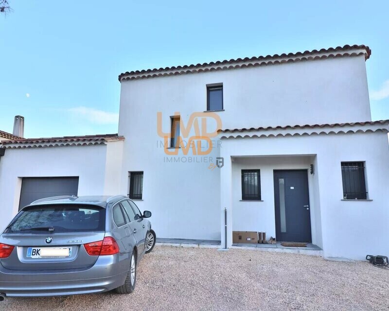 Tourves Maison T4 106m2 - Garage 45m2 - 3cb925bd-d368-4780-b503-7df606ac361e