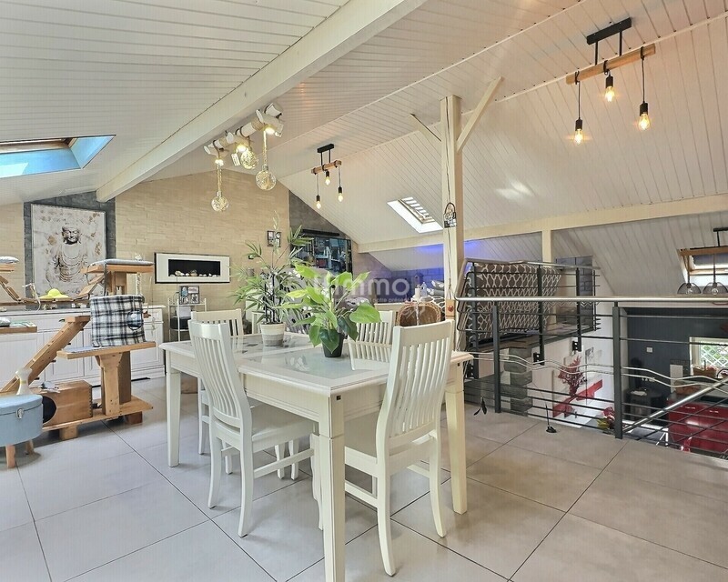 Maison T5/6 de 151 m2 avec 4 chambres - Exposio 132640708