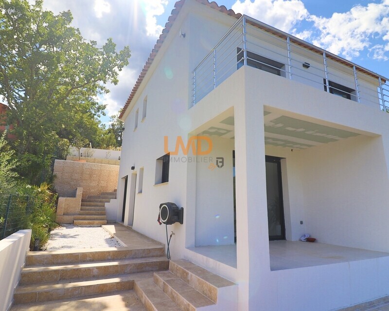 Besse sur Issole: maison T6 145m2 terrain 670m2  - Maison T4 Besse sur Issole