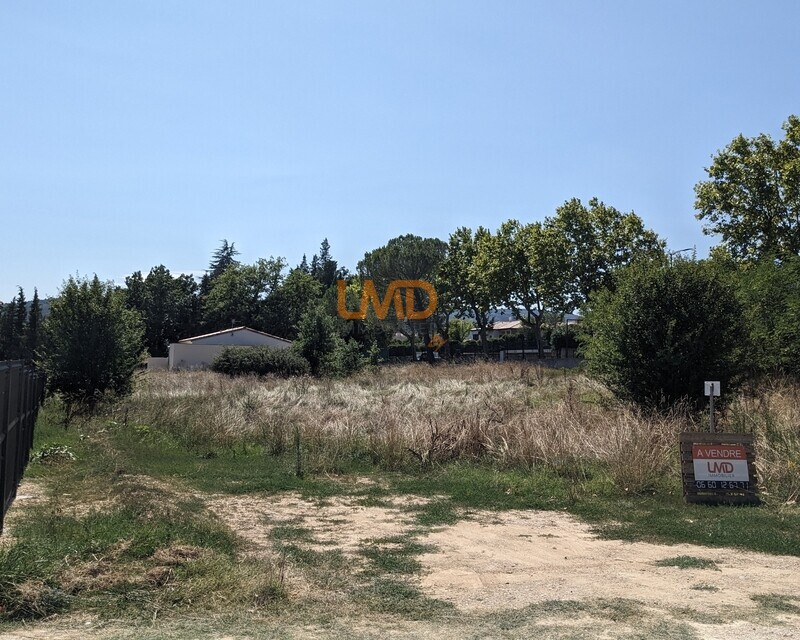 Terrain constructible de 543m2 - Pxl 20250802 134824244