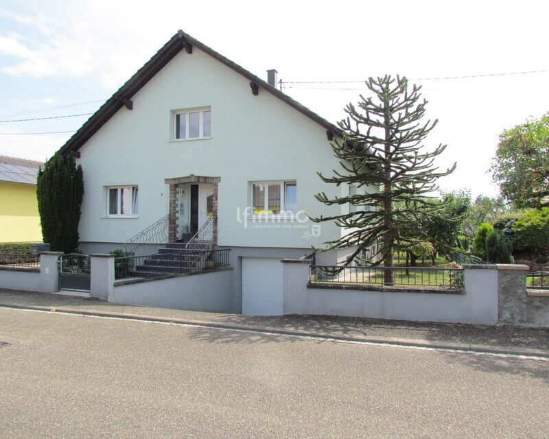 Maison 4/5 pièces sur 5.56 ares - Img 3311
