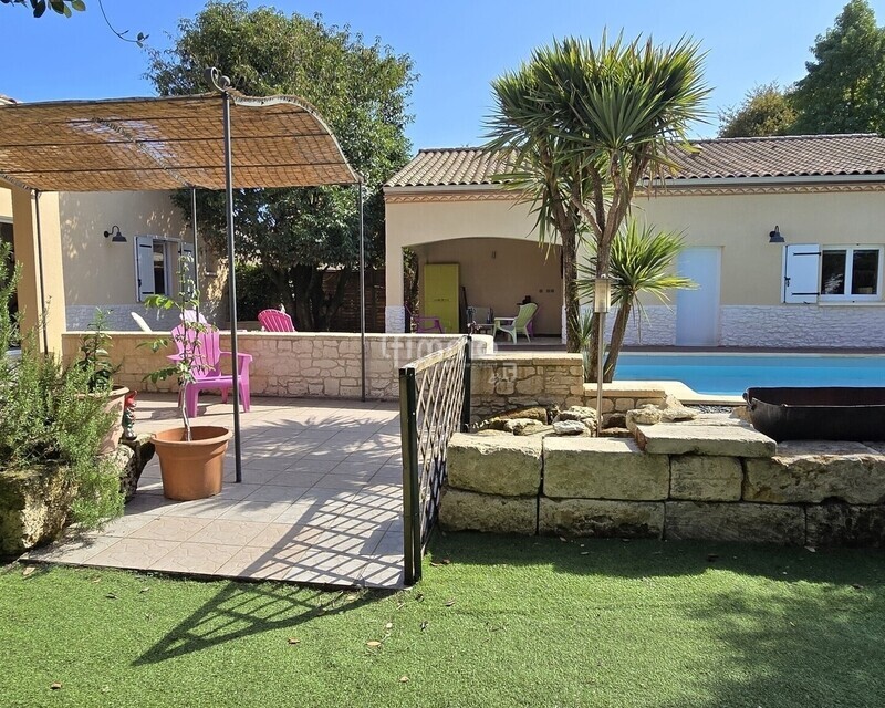 Maison familiale avec piscine et dépendance - 20250905 161643