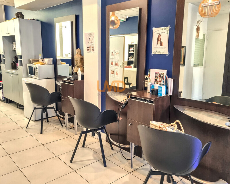 Fonds de commerce Salon de coiffure – Bas Montmorency (95) - 20250930 111222